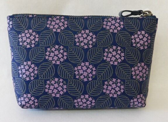 【ふるさと納税】ポーチ おしゃれ かわいい 革 オリジナル 甲州印伝 k001-258 送料無料 サムネイル2