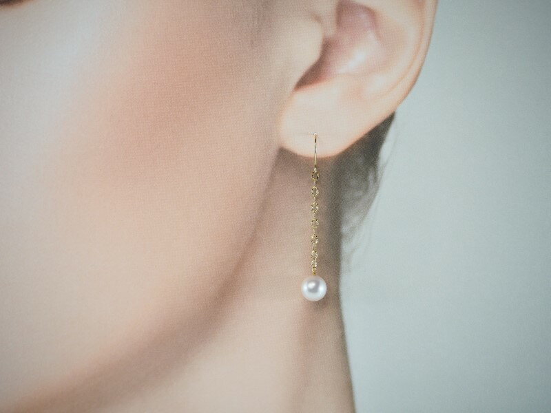 【ふるさと納税】＜ 甲府ジュエリー ＞ ピアス ジュエリー アクセサリー レディース あこや真珠 パール K18 イエローゴールド フック ギフト プレゼント ジュエリーケース付 保証書付 k111-010 サムネイル3