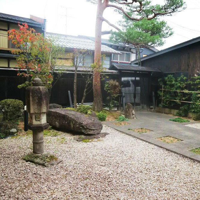【ふるさと納税】吉城の郷 小島 宿泊券 1泊朝食付き 3名様〜最大5名様まで 貸し切り 1日1組限定 飛騨古川 古民家 観光 古い町並み[Q287]130000円 サムネイル2