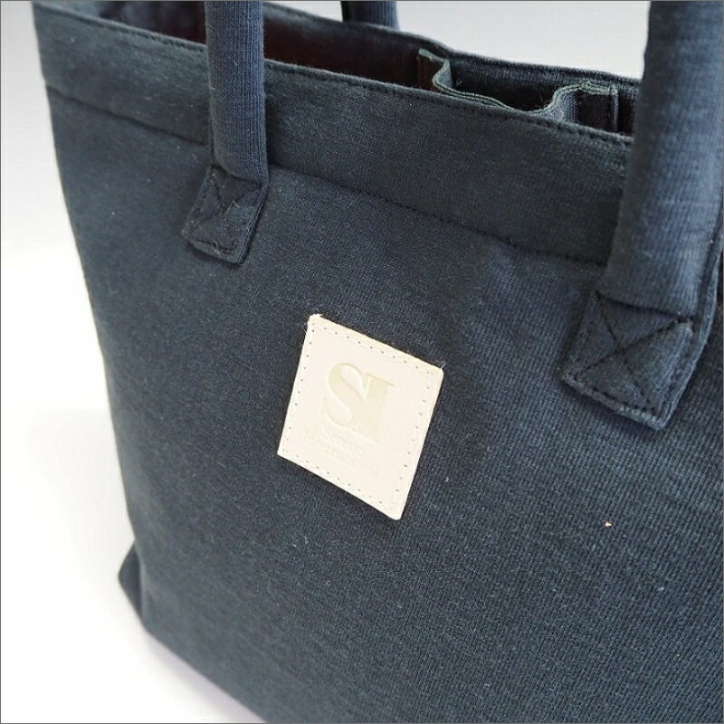 【ふるさと納税】感動を生む吊り編みの技！度詰め天竺ニットトート　黒 サムネイル2