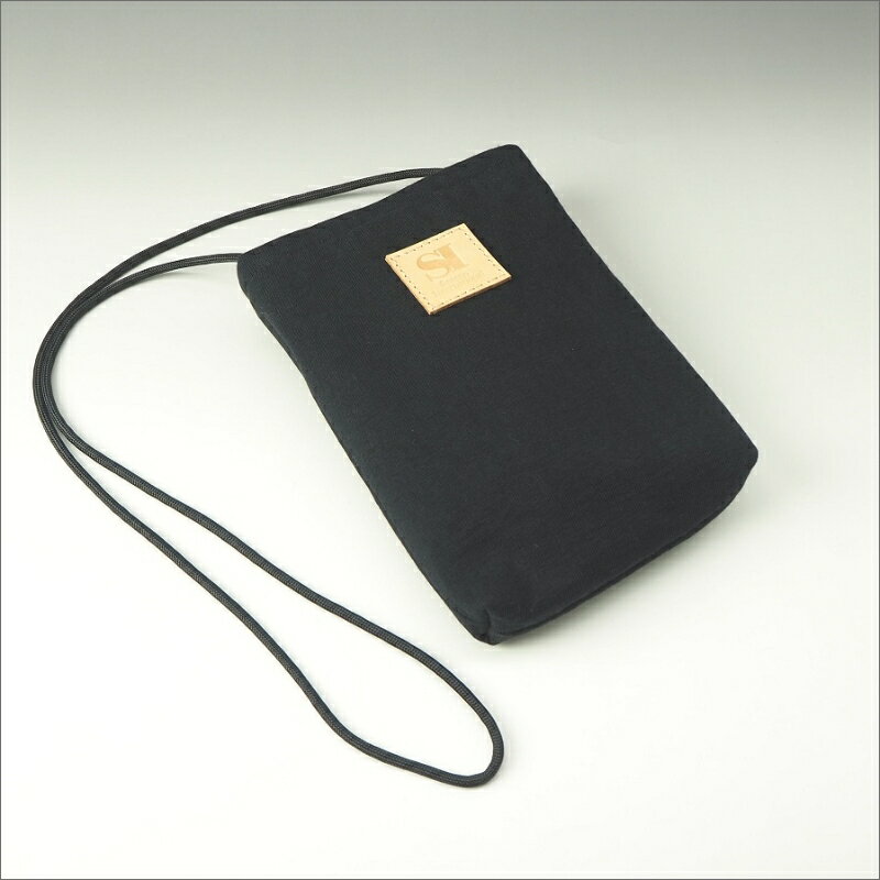 感動を生む吊り編みの技！度詰め天竺ニットサコッシュ　黒