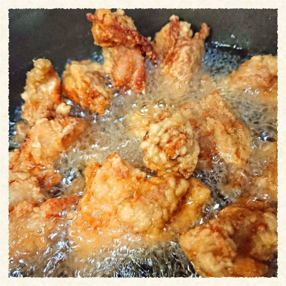 【ふるさと納税】 宮崎県産若鶏　もも肉（250g×4袋）&むね肉2kg（1枚ずつ小分け）計3kg - 肉 鶏肉 精肉 セット 小分け 便利 若鶏 もも むね 九州産 宮崎県産 おうち時間 おうちごはん 送料無料 川南町 C06902 サムネイル3