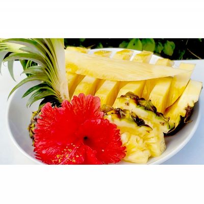 【ふるさと納税】【2026年発送】比屋定農園「久米定パイン」ゴールドバレル 1玉（2kg以上×1玉） パイナップル パイン 高級 最高峰 黄金色 大玉 糖度 濃厚 甘い 希少 樽型 フルーツ 果物 ジュース スムージー ケーキ アイス タルト 沖縄 久米島 サムネイル2