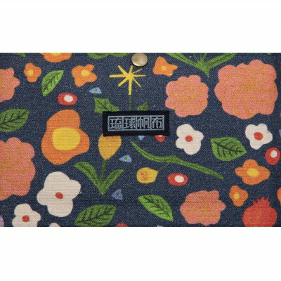 【ふるさと納税】「琉球帆布」お散歩バッグ（mirei）- 帆布 布 トート トートバッグ 人気 デザイナー イラストレーター 大城美玲 おしゃれ レディース ファッション お出かけ かばん 鞄 手仕事 手づくり ハンドメイド 琉球帆布 伝統技術 沖縄県 八重瀬町【価格改定】 サムネイル2