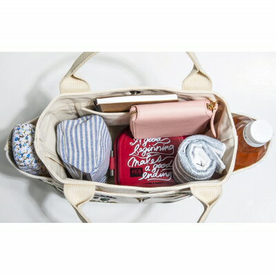 【ふるさと納税】「琉球帆布」お散歩バッグ（mirei）- 帆布 布 トート トートバッグ 人気 デザイナー イラストレーター 大城美玲 おしゃれ レディース ファッション お出かけ かばん 鞄 手仕事 手づくり ハンドメイド 琉球帆布 伝統技術 沖縄県 八重瀬町【価格改定】 サムネイル3