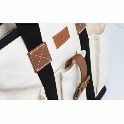 【ふるさと納税】「琉球帆布」クラフトマンバッグ（キナリ） - 実用性 帆布 トート キャンバス生地 丈夫 ベーシック おしゃれ ファッション お出かけ かばん 鞄 手仕事 手づくり ハンドメイド 琉球帆布 伝統技術 沖縄県 八重瀬町【価格改定】 サムネイル3