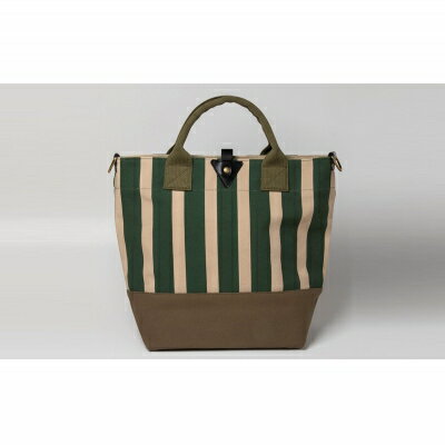 【ふるさと納税】「琉球帆布」タウントート（グリーンストライプ） - 実用性 4号帆布 トートバッグ キャンバス生地 極厚 丈夫 ベーシック おしゃれ ファッション お出かけ かばん 鞄 手仕事 手づくり ハンドメイド 琉球帆布 伝統技術 沖縄県 八重瀬町【価格改定】 サムネイル3