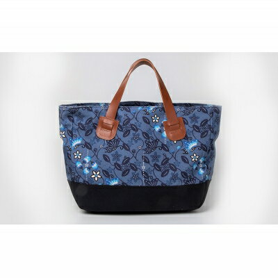 【ふるさと納税】「琉球帆布」アートラウンドツートン ふくふくシークヮーサー - ラウンドトート 8号帆布 牛革 おしゃれ ファッション メンズ レディース 贈り物 ギフト プレゼント 人気 宮城守男 バッグ 鞄 手づくり ハンドメイド 琉球帆布 沖縄県 八重瀬町【価格改定】 サムネイル3