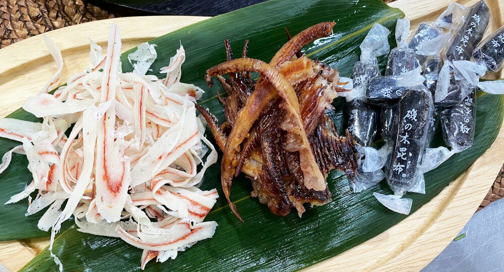 【ふるさと納税】 干し珍味 5種 セット いかげそ照焼 函館こがね 磯の木昆布 ふんわりくんさき たらばふぶき 干珍味 珍味 イカ いか 昆布 おつまみ お茶うけ 詰め合わせ 食べ比べ 北海道 札幌市 - 画像3