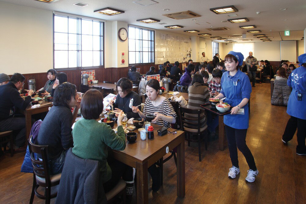 【ふるさと納税】 札幌市中央卸売場外市場 海鮮食堂 北のグルメ亭 食事券 3,000円分 鮮度抜群 海鮮丼 海鮮料理 チケット クーポン 食事 お食事券 利用券 飲食券 北海道 札幌市 サムネイル3