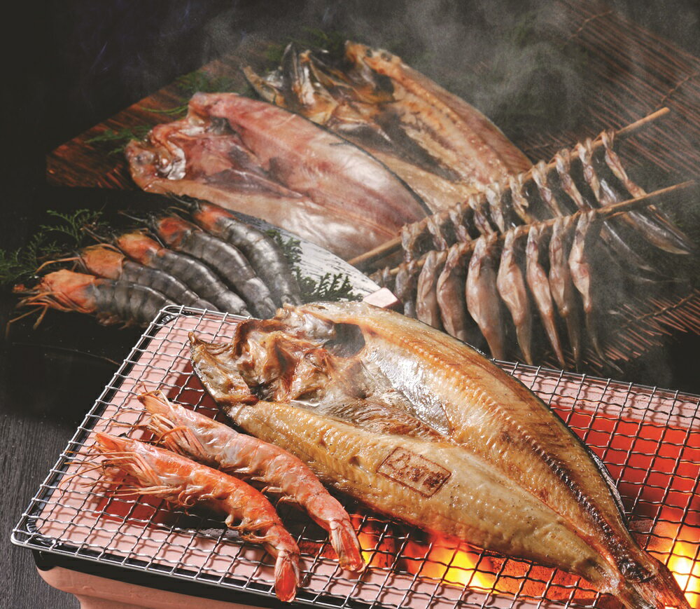 【ふるさと納税】 干物 一夜干し 5種類 セット 約880g 低温熟成 真ほっけ 開き にしん 半身 さば こまい 冲獲り 天然 紅鮭 Aセット 水産 魚 魚介 サケ しゃけ ホッケ おかず おつまみ お取り寄せ 北海道 札幌市 - 画像2