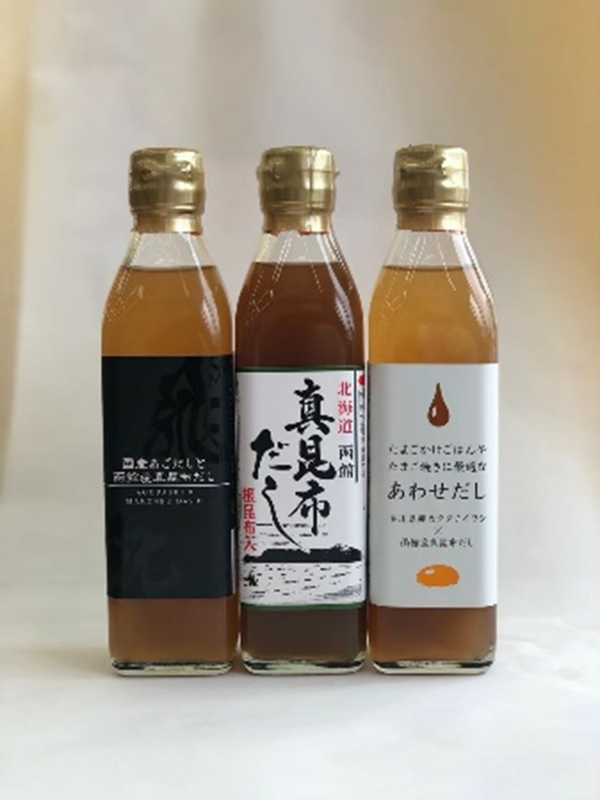 【ふるさと納税】昆布 だし 300ml 3種類 6本 セット 調味料 隠し味 液体だし 味噌汁 だし昆布 うま味 だしの香り 深い旨み 使いやすい あわせだし 真昆布だし 根昆布入り 厳選 北海道 函館 送料無料 お取り寄せグルメ サムネイル2