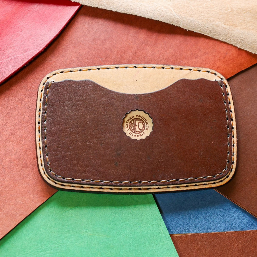 【ふるさと納税】【neoclassic】 牛本革 パスケース （Dark Brown） カードケース ケース 入れ物 牛革 本革 革製品 革 姫路レザー 手縫い 通勤 通学 ギフト プレゼント 贈答用 小樽市 北海道 送料無料 サムネイル3