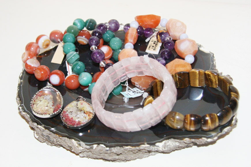 【ふるさと納税】 貴石（ブレスレット） [加藤樹石苑 北海道 歌志内市 01227ai001] アクセサリー 宝石 おしゃれ サムネイル2