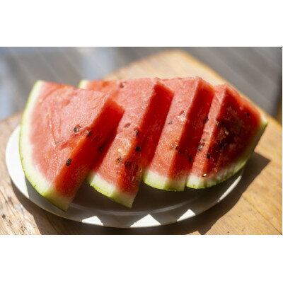 【ふるさと納税】【2026夏発送】富良野産大玉すいか「マイティ21」2Lサイズ7kg以上　1玉【1372210】 サムネイル2