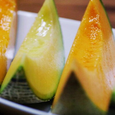 【ふるさと納税】【2026年発送　先行予約】富良野メロン赤肉/青肉食べ比べセット【1512090】 サムネイル2