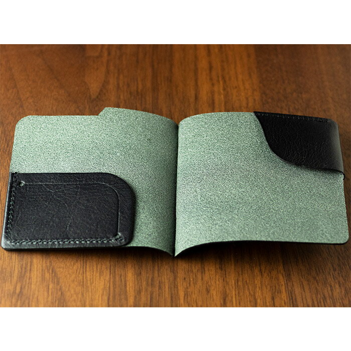 【ふるさと納税】【本皮】「千代の富士」刻印入り お札入れ おさつ お札入れ 本革 横綱 千代の富士 ビジネス 刻印 ブラック 無地 メンズ レディース 贈答 贈り物 ギフト プレゼント 北海道 福島町 送料無料 FKN002 サムネイル3