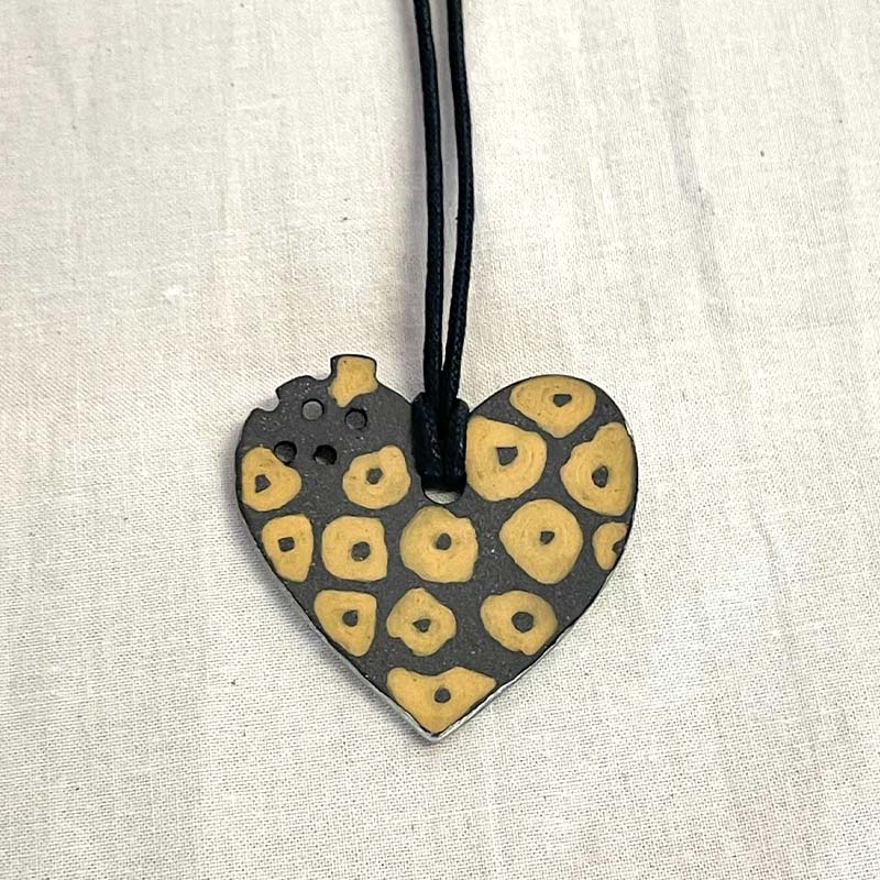 【ふるさと納税】オリジナルペンダント ハート大 陶磁器 工芸品 森町 北海道 mr1-1023 サムネイル3