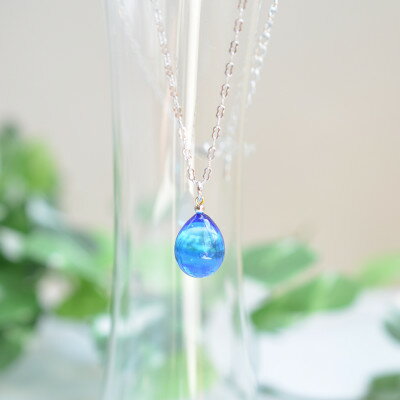 【ふるさと納税】【Soukore】ガラスアクセサリー・ブルー・ネックレス(シルバー)【1626350】 サムネイル2