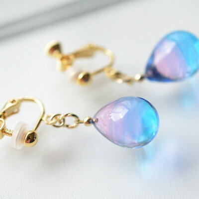 【Soukore】ガラスアクセサリー・ピンクブルー・イヤリング(ゴールド)【1626465】