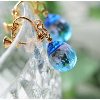 【ふるさと納税】【Soukore】ガラスアクセサリー・ピンクブルー・イヤリング(ゴールド)【1626465】 サムネイル2