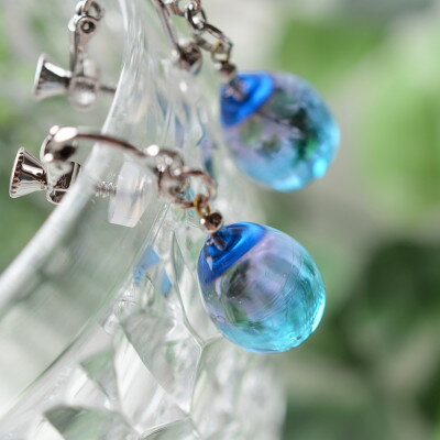 【ふるさと納税】【Soukore】ガラスアクセサリー・ピンクブルー・イヤリング(シルバー)【1626466】 サムネイル2