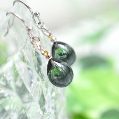 【ふるさと納税】【Soukore】ガラスアクセサリー・ブラック・イヤリング【1626487】 サムネイル3