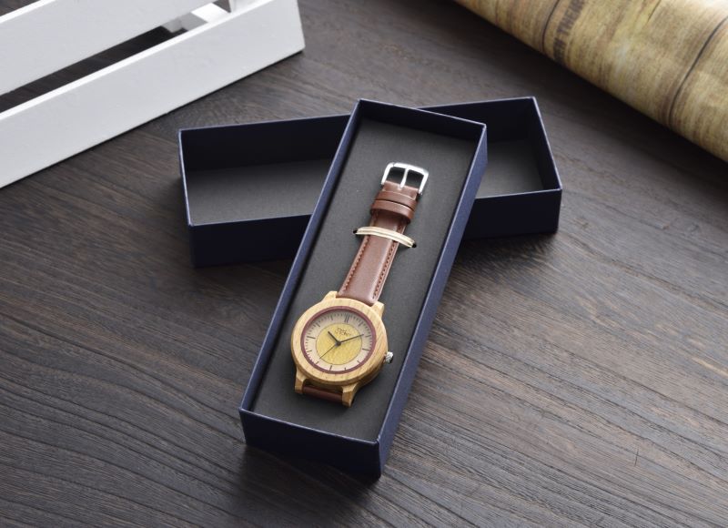 【ふるさと納税】木製腕時計 文字盤ツートンタイプ（UT−2YH−N）ナラ サムネイル2