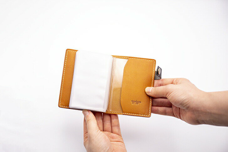 【ふるさと納税】tanikoオリジナル 革3点セット（長財布・眼鏡ケース・カードケース）Aセット《厚真町》【Taniko leather】 革 革製品 長財布 財布 メガネ カード ケース ギフト 北海道 [AXAP001] サムネイル3