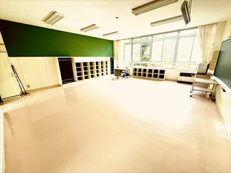 【ふるさと納税】261 新冠町 旧朝日小学校 朝日の森 施設利用権利 12ヵ月分【 チケット 北海道 新冠町 】 サムネイル3