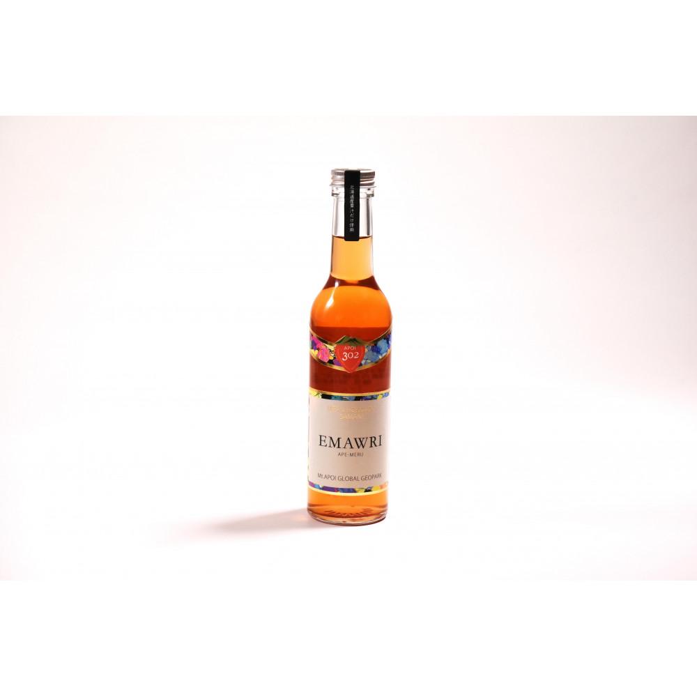 【ふるさと納税】北海道産いちごリキュール　EMAWRI　300ml×1本 | お酒 さけ 人気 おすすめ 送料無料 ギフト サムネイル2