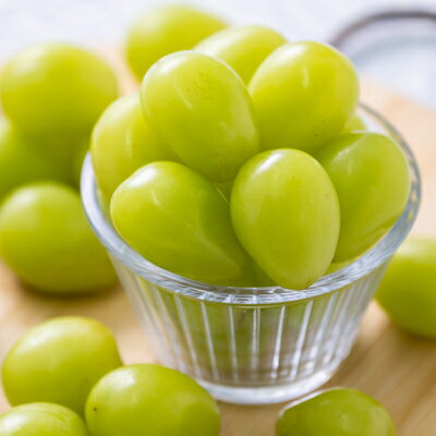 【ふるさと納税】2025年発送【訳あり】青森市産シャインマスカット 2房(1kg以上)【配送不可地域：離島・沖縄県】【1492539】 サムネイル3