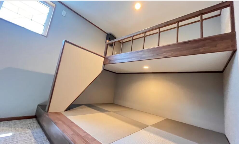 【ふるさと納税】 宿泊券 《cafe＆stay Re:》 カフェ併設 民泊 1泊 1名 素泊まり 【 青森県 五所川原市 宿泊利用券 宿泊 旅行 一泊 1人 】 - 画像2