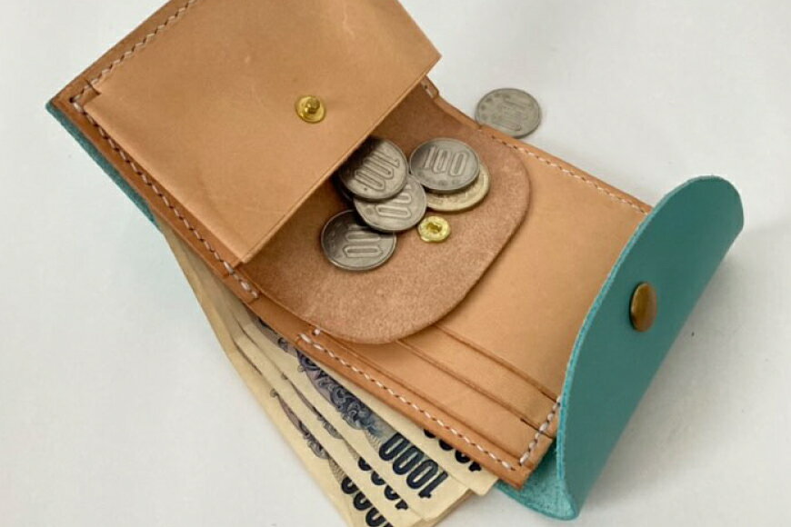 【ふるさと納税】 牛革 財布 手作り 三つ折り 財布 1個 おいらせブルー [CBRO.m 青森県 おいらせ町 oi02ayo710002] ブルー ハンドメイド ハーフウォレット 財布 ウォレット 三つ折り財布 コインケース レディース サムネイル3