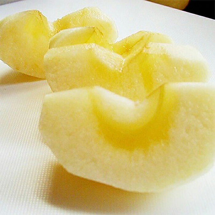 【ふるさと納税】 【訳あり】 青森県南部町産 濃厚りんご サンふじ （規格外品） 約5kg 【アグリーデザイン】 青森りんご リンゴ アップル 林檎 青森県 南部町 果物 くだもの フルーツ 家庭用 わけあり ワケアリ 規格外 3kg 以上 F21U-040 サムネイル2