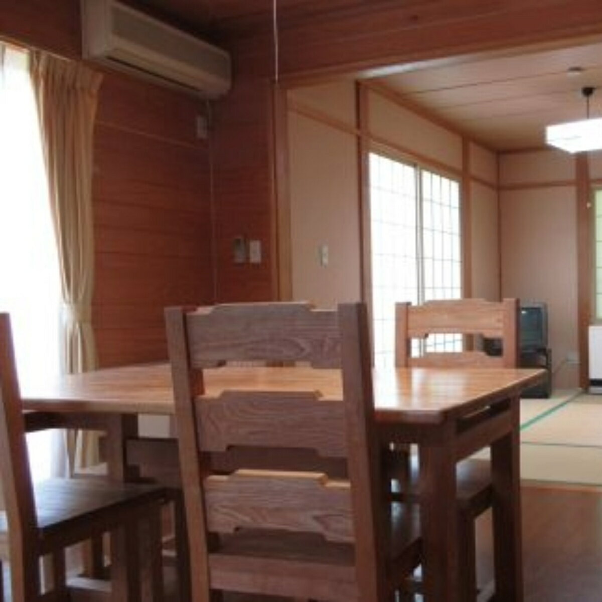 【ふるさと納税】行こう！コテージ。遠野の自然を満喫（4名）コテージランド かしわぎ C棟1泊【柏木平レイクリゾート株式会社】 サムネイル3
