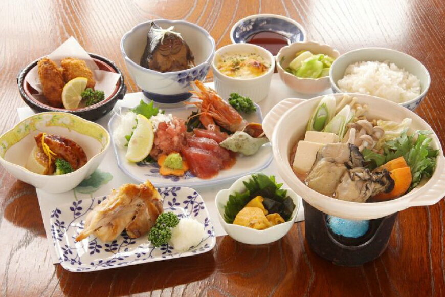 【ふるさと納税】 宿泊 唐桑御殿つなかん 一泊二食＋フィンランド式サウナ入浴付宿泊券 [盛屋水産 宮城県 気仙沼市 20563955] サウナ ロウリュ 民宿 サムネイル3