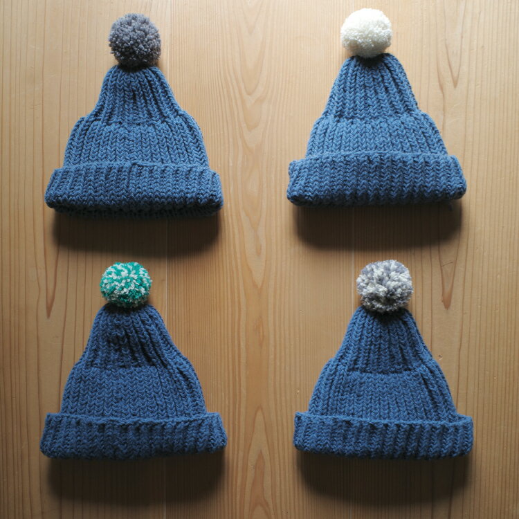 【気仙沼ニッティング】ポンポン帽子（春の海）【お好きな色のポンポンが選べる】 [気仙沼ニッティング 宮城県 気仙沼市 20563308]