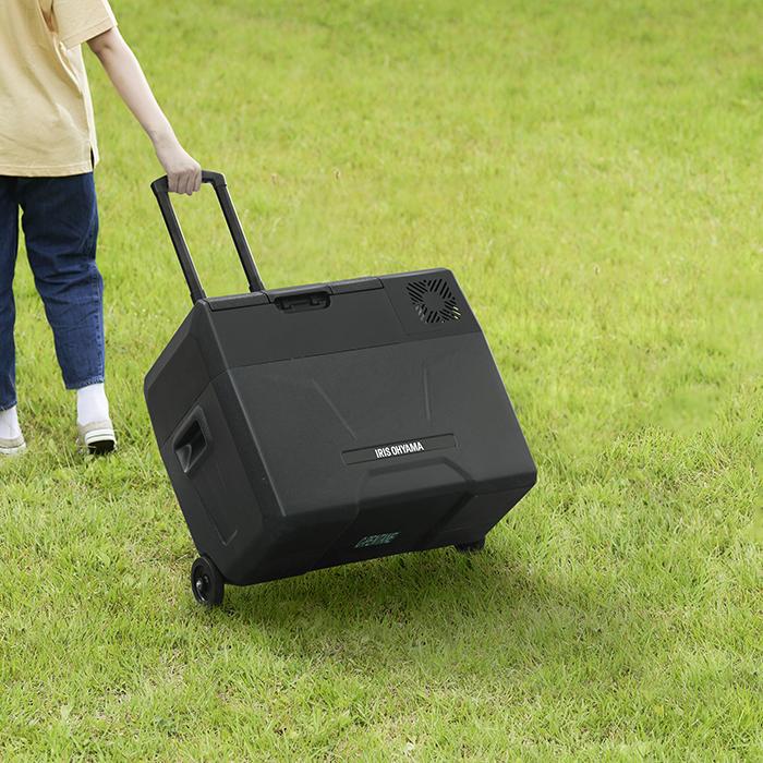 【ふるさと納税】 冷凍冷蔵庫 小型 ポータブル冷蔵冷凍庫 アイリスオーヤマ 40L ブラック ポータブル冷蔵庫 アイリスオーヤマキャンプ アウトドア バーベキュー BBQ キャンプ 少年野球 お出かけ おすすめ 人気 アイリス IPD-4A-B2 サムネイル3