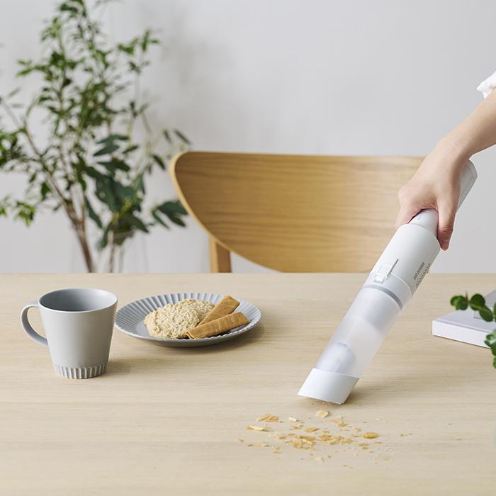 【ふるさと納税】掃除機　充電式ハンディクリーナー マルチツールセット アイリスオーヤマ ホワイト 充電式クリーナー スティッククリーナー ハンディ スティック 軽量 2WAY 充電式 パワフル 吸引力 コンパクト 小型 自走式 おすすめ 人気 アイリス HCD-22M-W ホワイト - 画像2