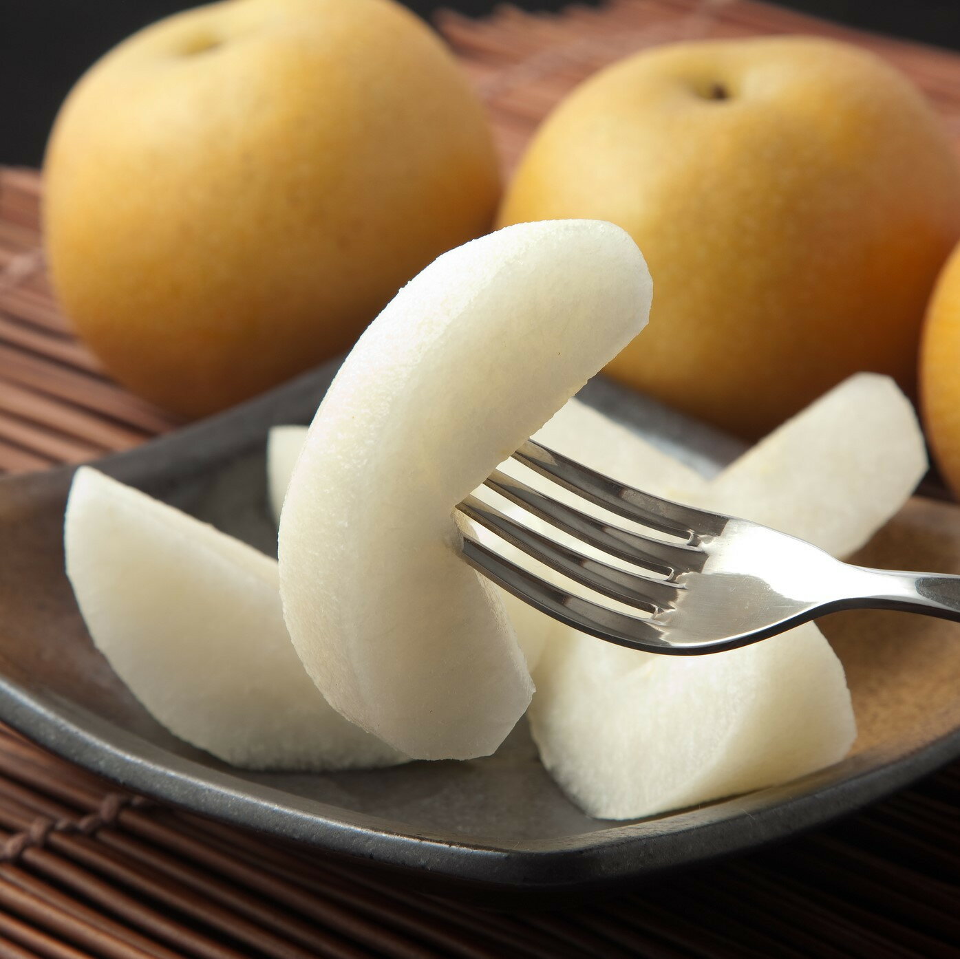 【ふるさと納税】梨「新高」約5kg（5～7玉入）【松崎果樹園】｜梨 ナシ こだわりの梨 フルーツ 果物 旬の梨 宮城県角田市 約5kg | フルーツ 果物 くだもの 食品 人気 おすすめ 送料無料 サムネイル3