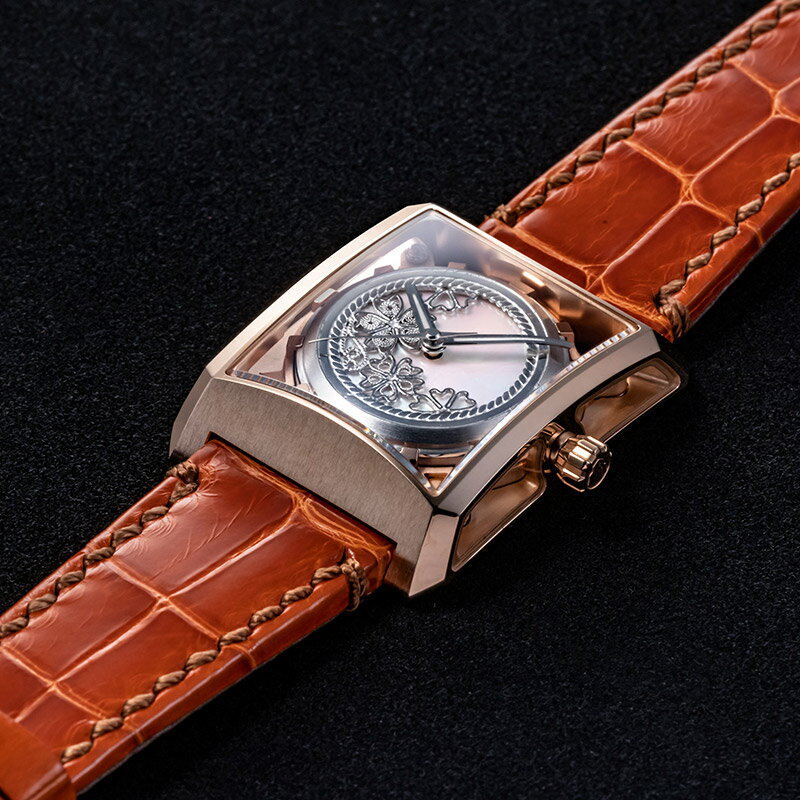 【ふるさと納税】【ミナセ×JIKODO×秋田銀線細工】秋田県産高級腕時計 「サキホコル」シリーズ「桜見月（さくらみづき）」（3）ステンレス＋ピンクゴールドコーティングモデル VM07-LGIS03-SD サムネイル2