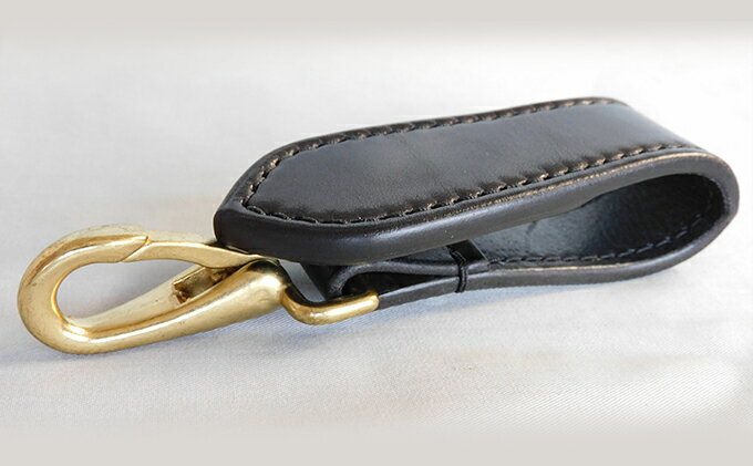 【ふるさと納税】フック付きキーホルダー（ブラック）145×35×20mm【キャッスルファイブレザーアート】 ファッション小物 牛革 サムネイル2