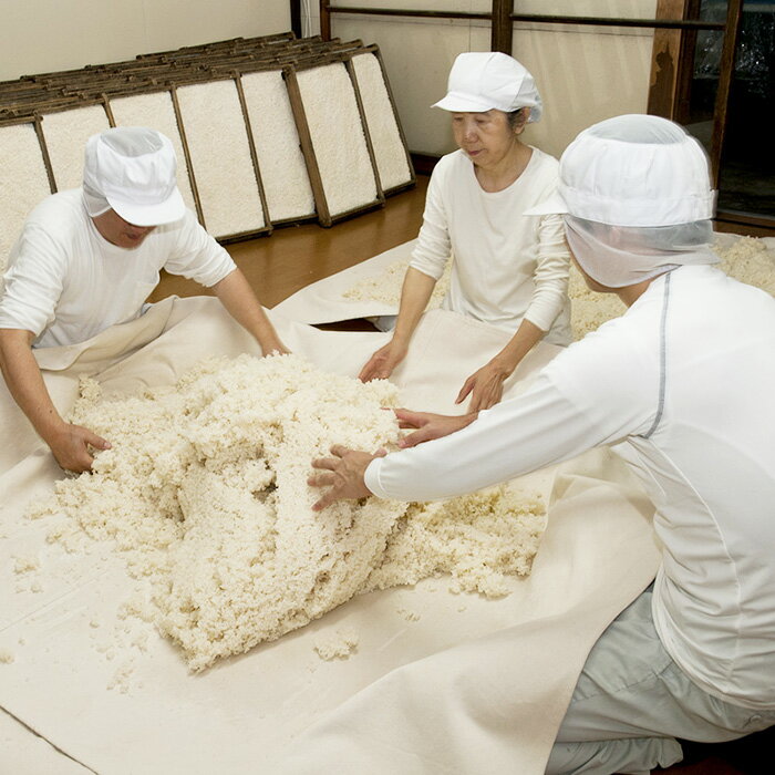 【ふるさと納税】【国産有機】有機手造り 長谷川みそ 1kg(500g×2個) FZ23-772 味噌 みそ 調味料 山形 送料無料 お取り寄せ 有機JAS認証 サムネイル3