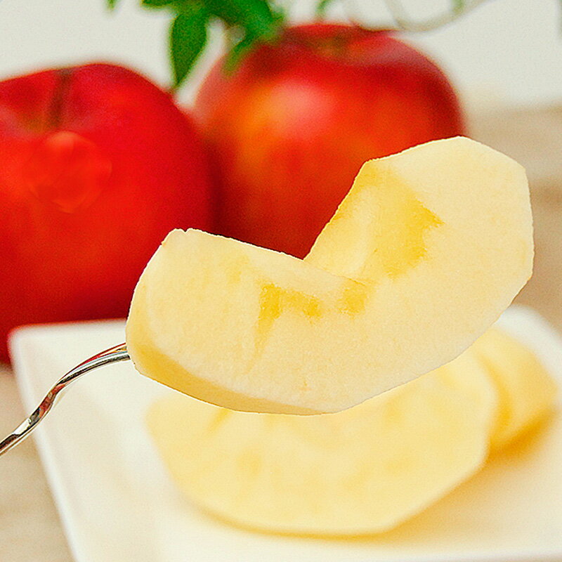 【ふるさと納税】山形のサンふじりんご 秀品 約5kg(10〜25玉) リンゴ 林檎 フルーツ 果物 お取り寄せ FZ18-211 サムネイル2