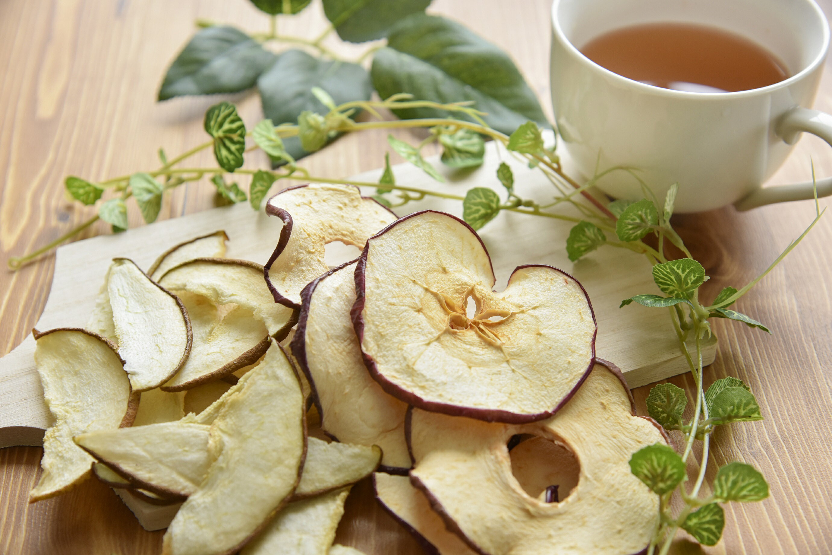 【ふるさと納税】 ドライフルーツ りんご 6袋 計 120g (1袋 20g) 山形県産 紅玉りんご 紅玉 砂糖不使用 ドライ 山形県 米沢市 秋 旬 サムネイル3