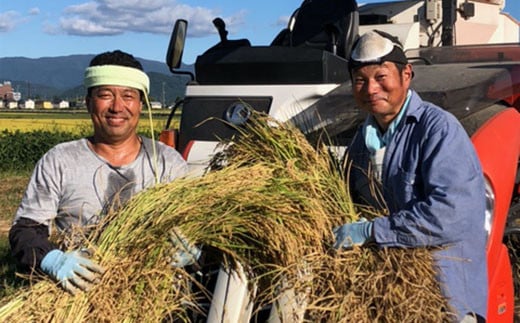 【ふるさと納税】純米吟醸酒 上長井 720ml (選べる 2本 / 3本 ) セット 特別栽培米 美山錦 使用 酒 日本酒 地酒 生酒 贈答 贈り物 ギフト 山形 山形県 米沢市 サムネイル3