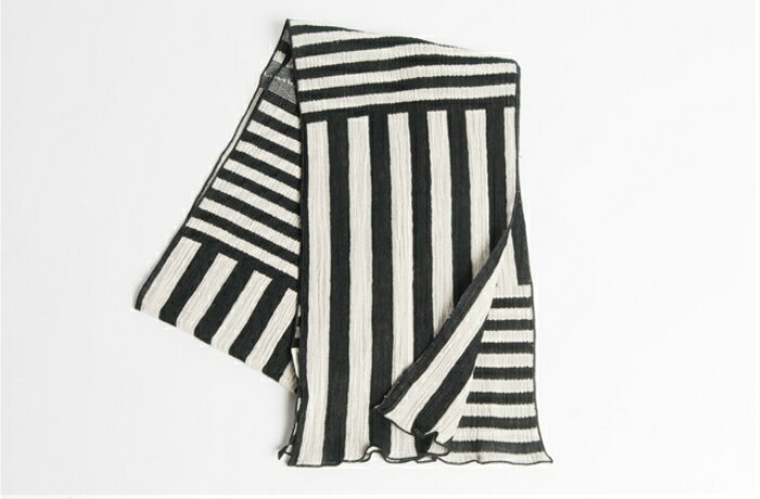 C01-601　kibisoストールしましま（黒）