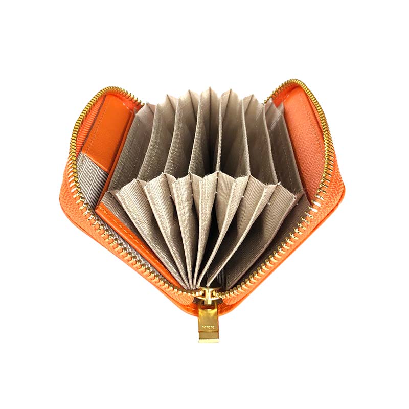 【ふるさと納税】LUEGO Grace グレース ジャバラカードケース 天然革 革製品 革 贈り物 贈答 ギフト 人気 誕生日 プレゼント 母の日 父の日 山形県 新庄市 F3S-1482 サムネイル3