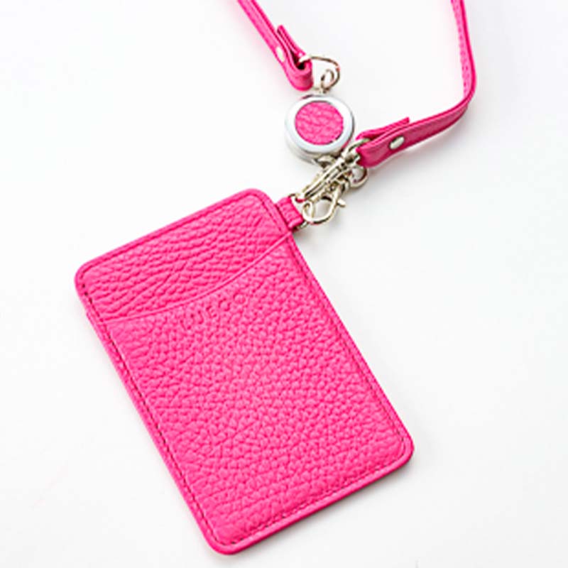 【ふるさと納税】LUEGO カリーノ パスケースリール付き ピンク/マスタード 入学祝い 卒業祝い 就職祝い 退職祝い 贈り物 贈答 ギフト 人気 誕生日 プレゼント 母の日 父の日 山形県 新庄市 F3S-1846var サムネイル3